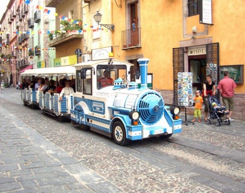 Trenino gommato di città - Bosa